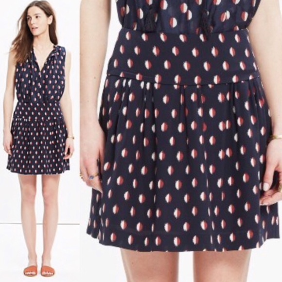 Madewell Dresses & Skirts - Madewell Silk skyline skirt in Ikat dot size 6